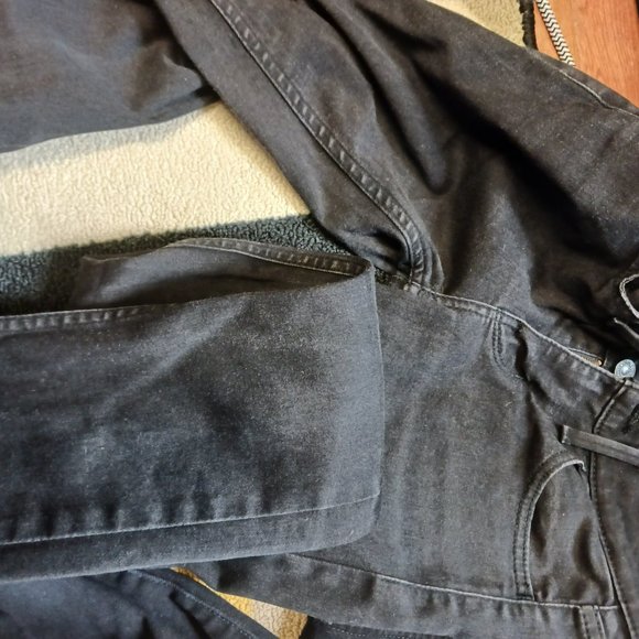 Levis Super Skinny 710 black jeans - Picture 5 of 5